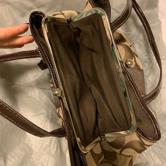 Coach Handbag - Picture 3 of 5